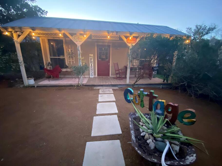 Cottage With Hot Tub And Pool Bandera, Tx. Kültér fotó
